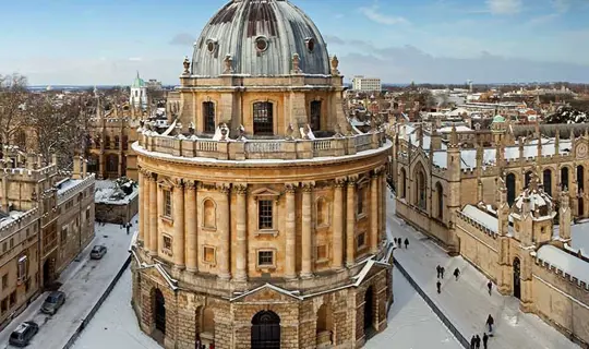 uk touring holidays at christmas