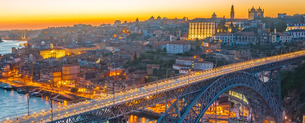 famous bridge in lisbon